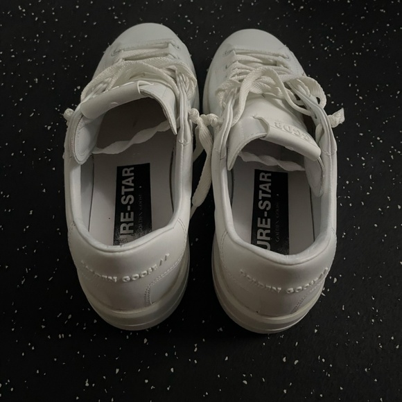 Golden Goose Sneakers, Mens Purestar with white star + heel tab, Size 39 - Picture 3 of 4